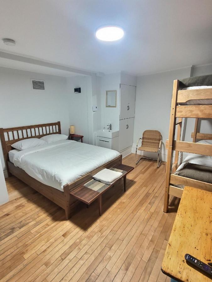 Auberge De La Paix Quebec City Ngoại thất bức ảnh
